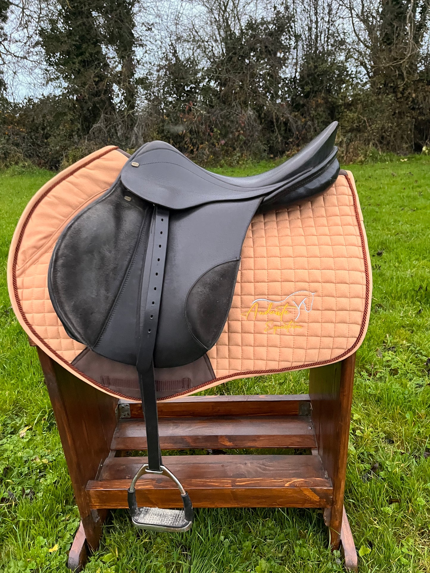 Caramel Suede Saddle Pad