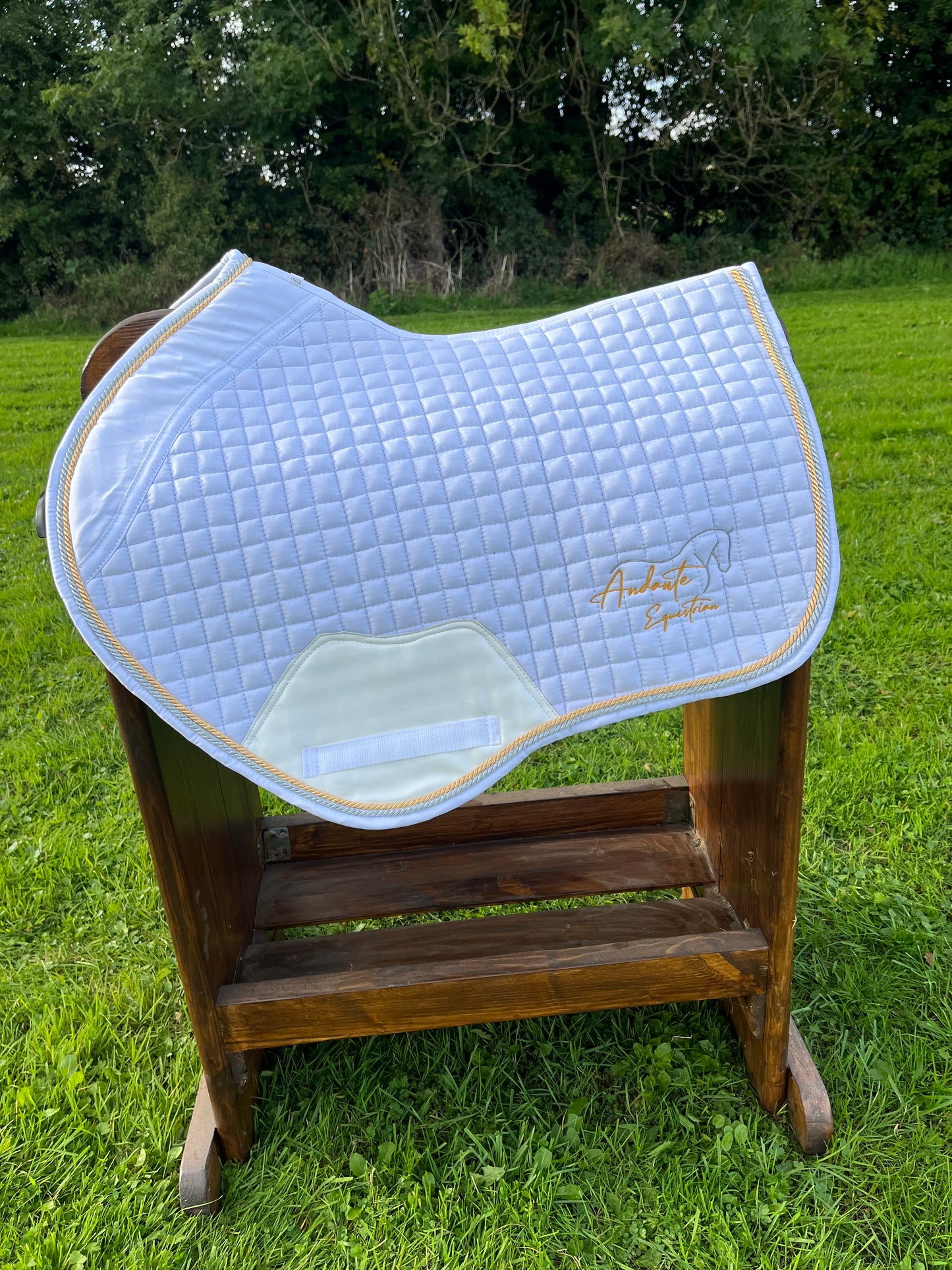 White Cotton Competition Jump Pad